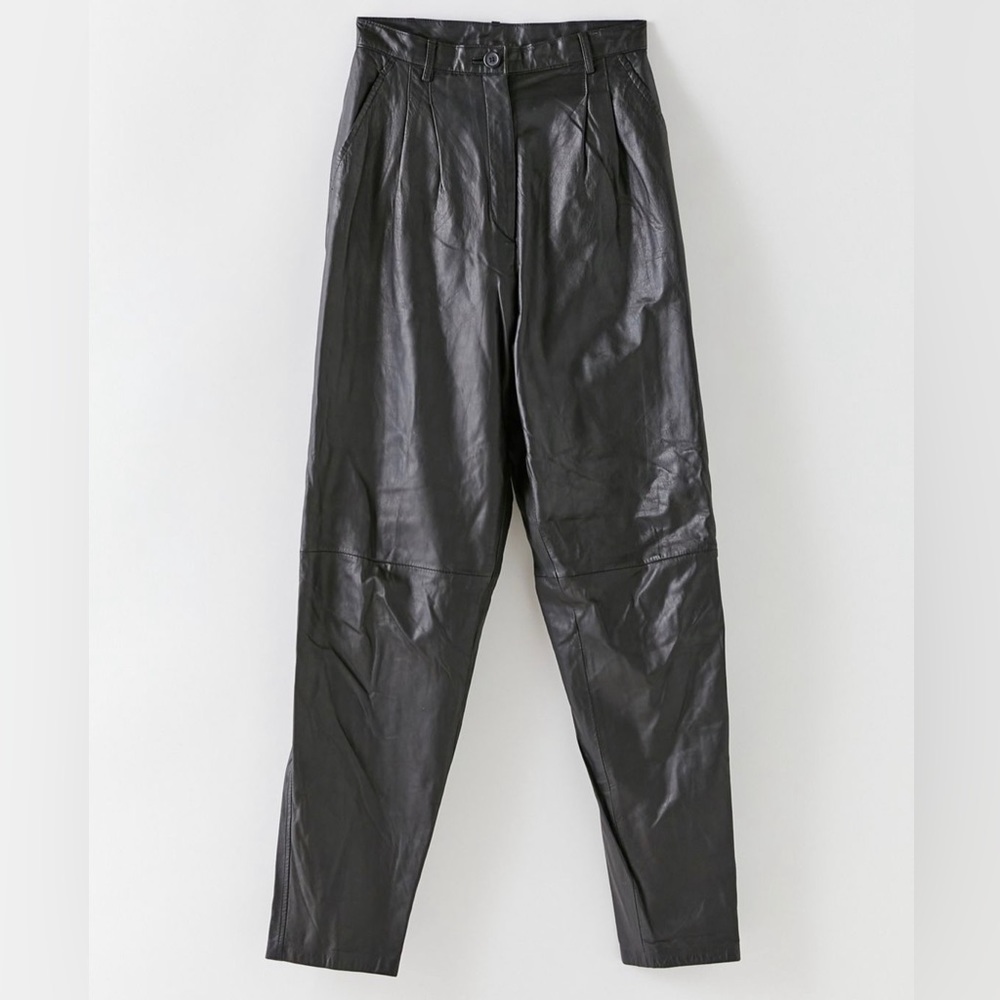 🆕 u o • vintage Y2K high-waisted leather pant